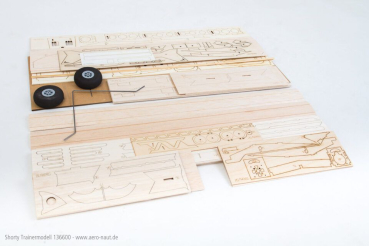 SPORTY Querrudertrainer mit Landeklappen (optional) Holzbausatz NEUHEIT 2024 Aeronaut