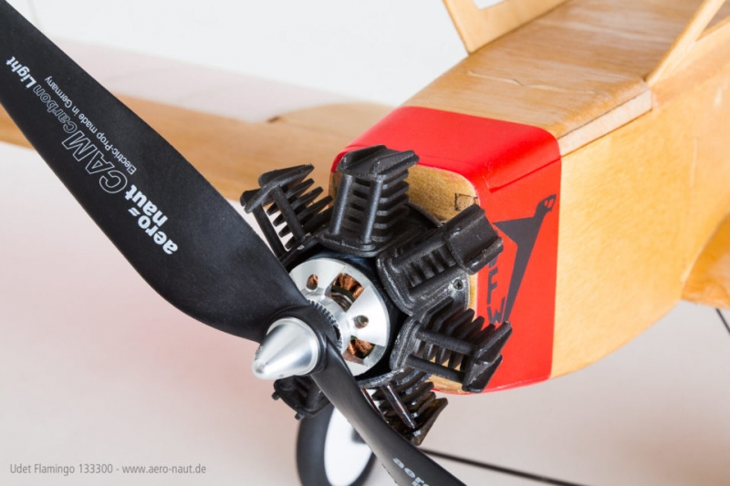 Udet Flamingo Doppeldecker Laser Cut Holz Bausatz Spw. 131cm NEUHEIT 2022