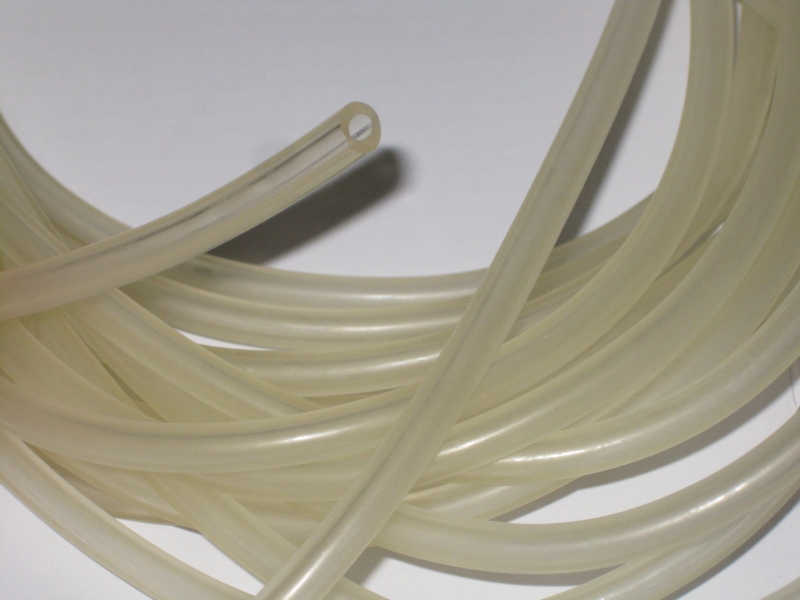 Benzinschlauch Ø 6mm x Ø 2,8mm innen flexibel, klar Meterware