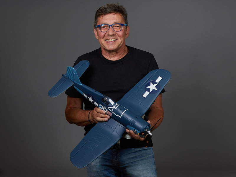 F4U Corsair blau Mini Warbird PNP 75cm von Derbee