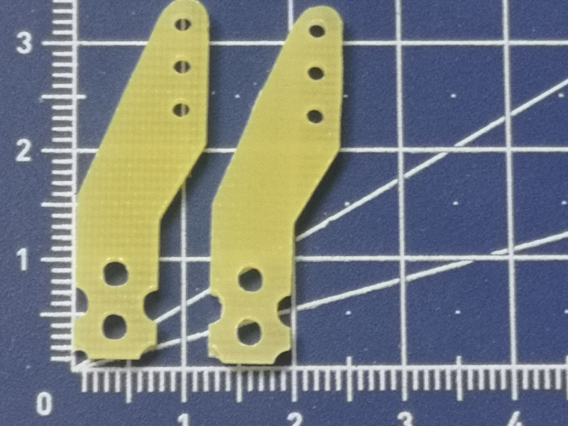 GfK-CNC Ruderhörner Höhe ca. 25mm x 2mm RCHobbyshop Typ 6 (1 Paar)