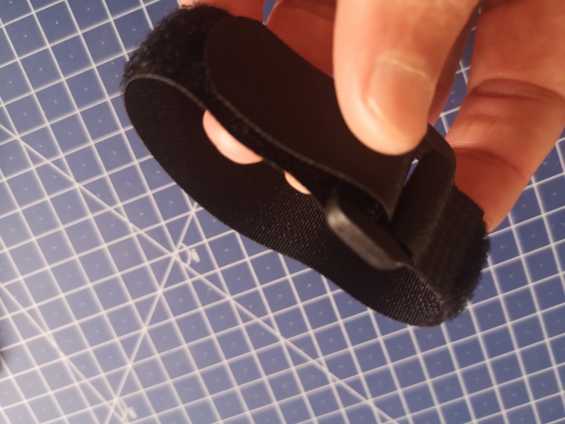 Klettband Schlaufen 150 x20mm VE=2 Stück Yuki model schwarz